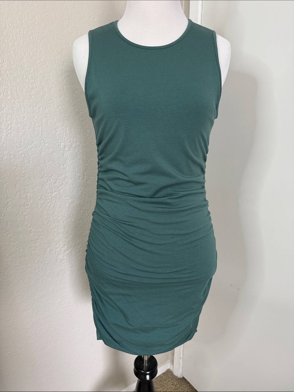 Richer Poorer Sleeveless Ruched Mini Dress in Teal Green